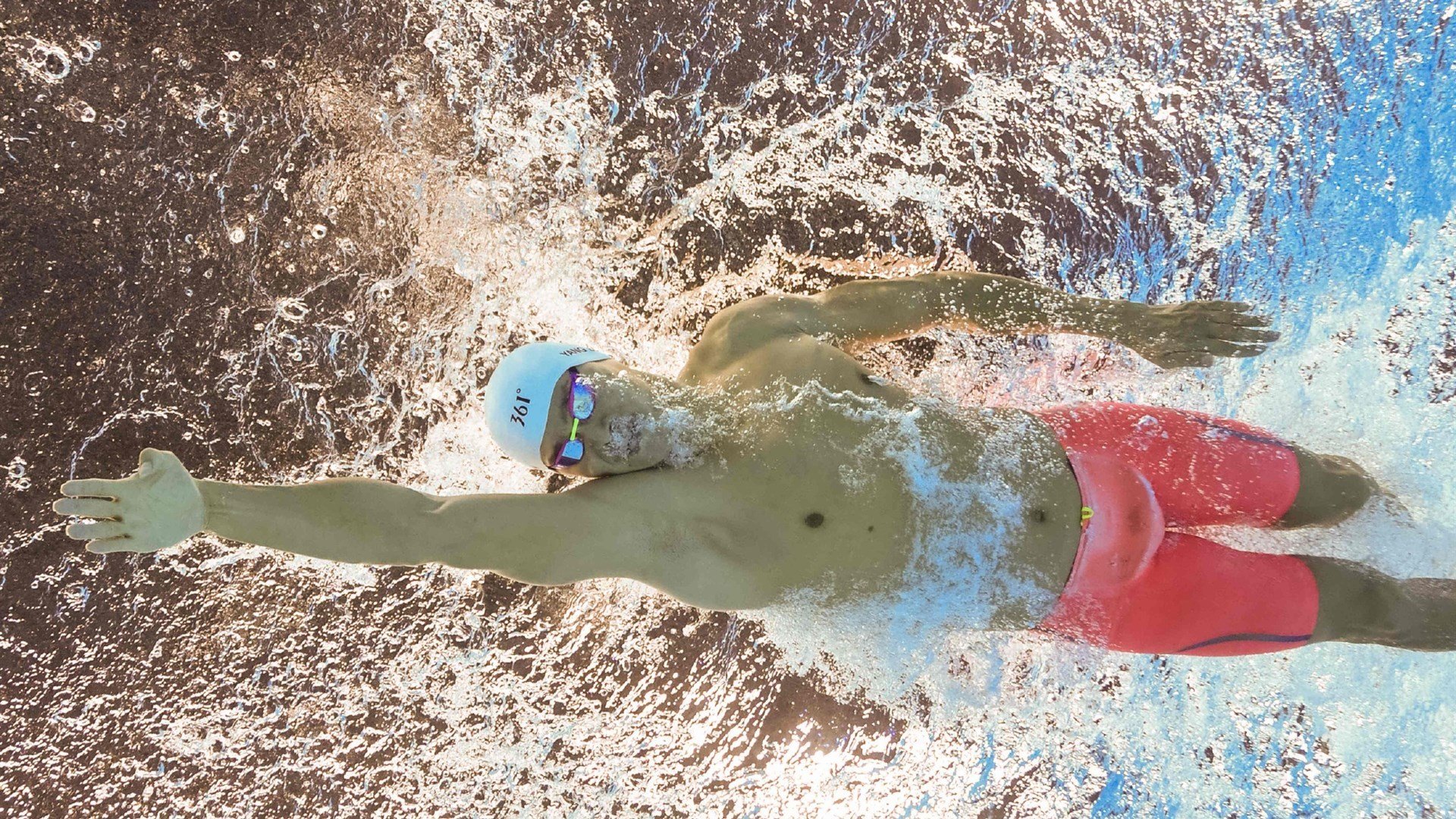 亚洲风暴席卷巴黎,印度队碾压法国队,郑思维关键制胜改写羽球版图