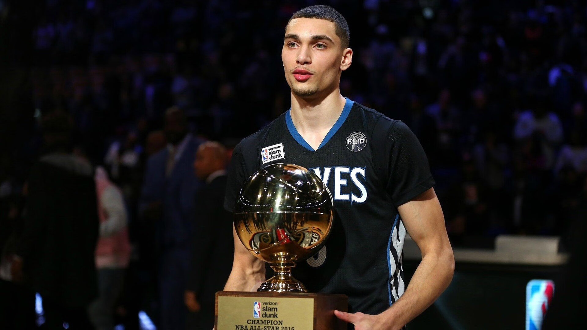 梁靖崑状态火热难救主，日本队险胜奥地利队惊险晋级